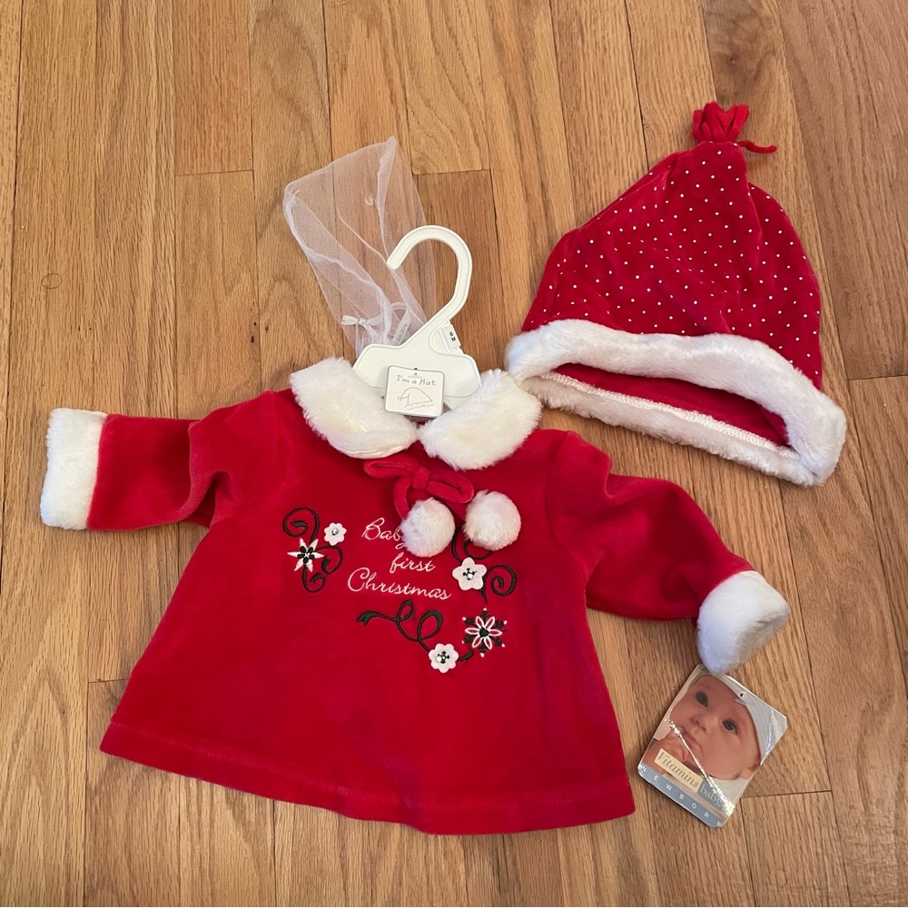 NWT Vitamins Baby “Baby’s first Christmas” sweater with hat 6M